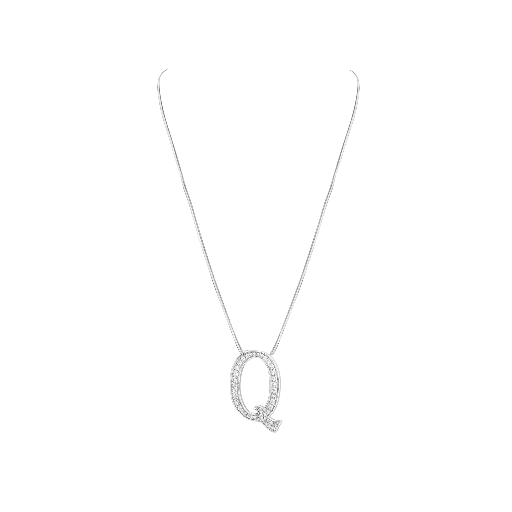 Silver necklace with a 'Q' pendant on a white background